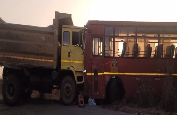 Satara dumper accident