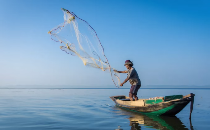 Maharashtra Government Asked to Release Rs 47 Lakh Pending Aid for Palghar Fishermen