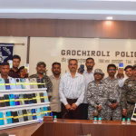 215 Missing Phones Returned to Owners in Gadchiroli Thanks to Cyber Police