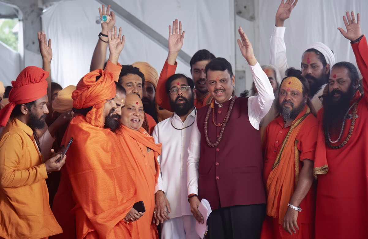 CM Devendra Fadnavis Inaugurates Development Works Worth Rs 5,658 Crore for Kumbh Mela