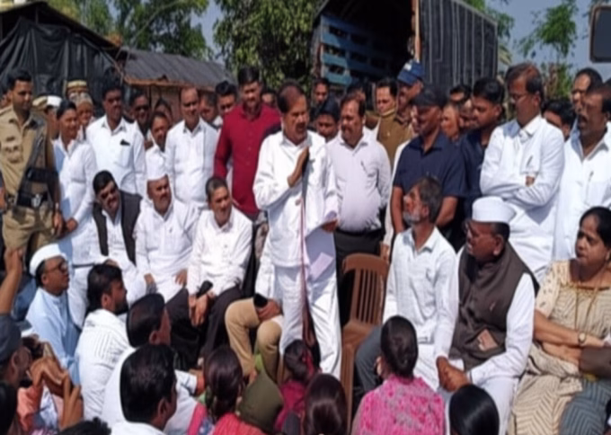 Minister Ganesh Naik Consoles Families of Those Killed in Leopard Attacks