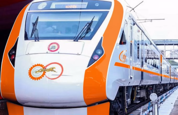 Nagpur Passengers Celebrate: Vande Bharat Express Enhancement Brings More Comfort and Seating