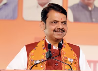 Devendra Fadnavis Strikes Back in Karad