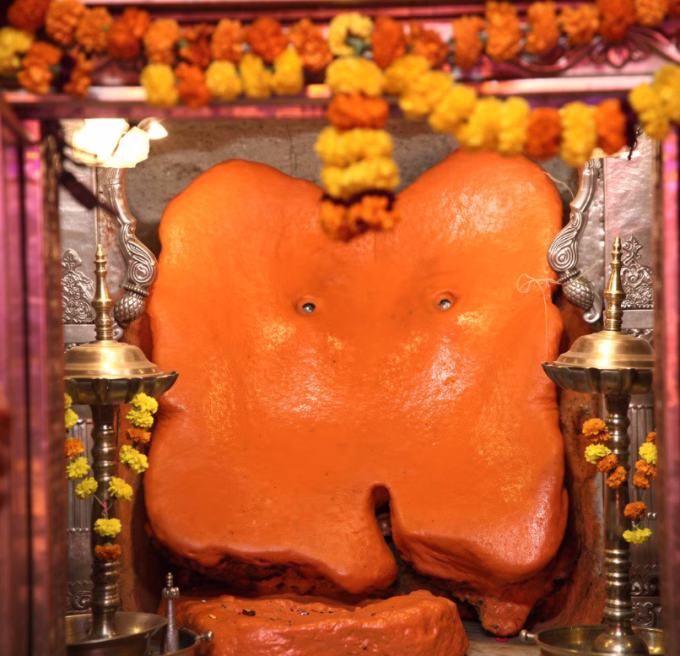 400-Year-Old Kasba Ganpati Idol Under Restoration