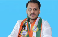 Aarti Shendge, Yashpal Pote, Vanita Satkar Victorious! Yugendra Pawar Strengthens Democracy Claim.