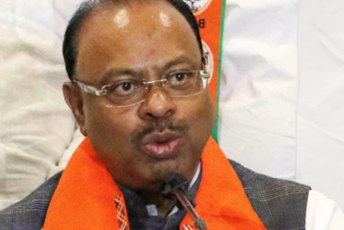 Amravati BJP suspension, Chandrashkhar Bavankule action